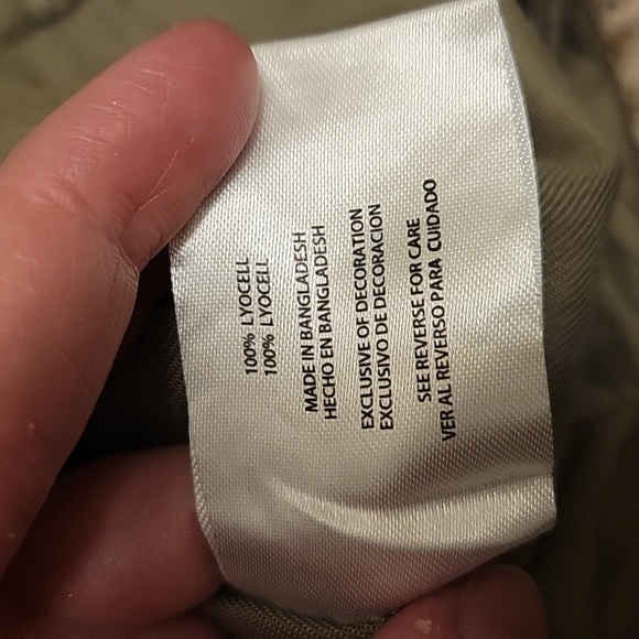 Women's drawstring shorts - Picture 8 of 9